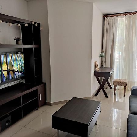 Departamento 1 Dormitorio, Edificio Vow Вила Карлос Пас Екстериор снимка